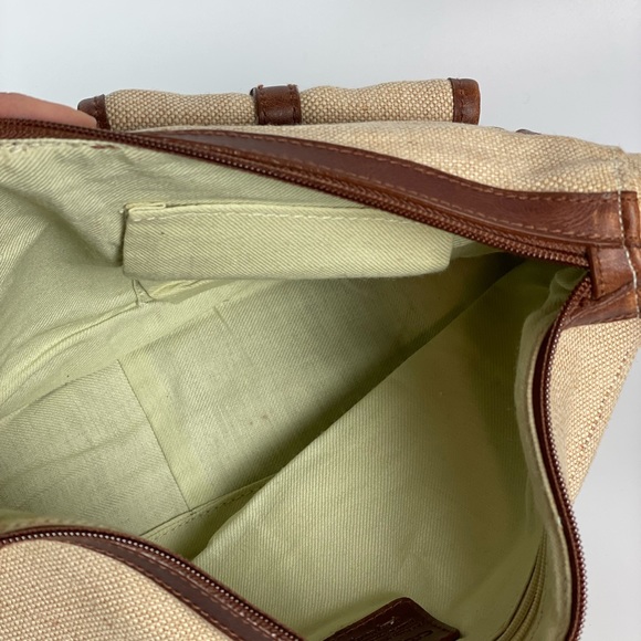 Relic cream colored shoulder bad - Picture 9 of 14